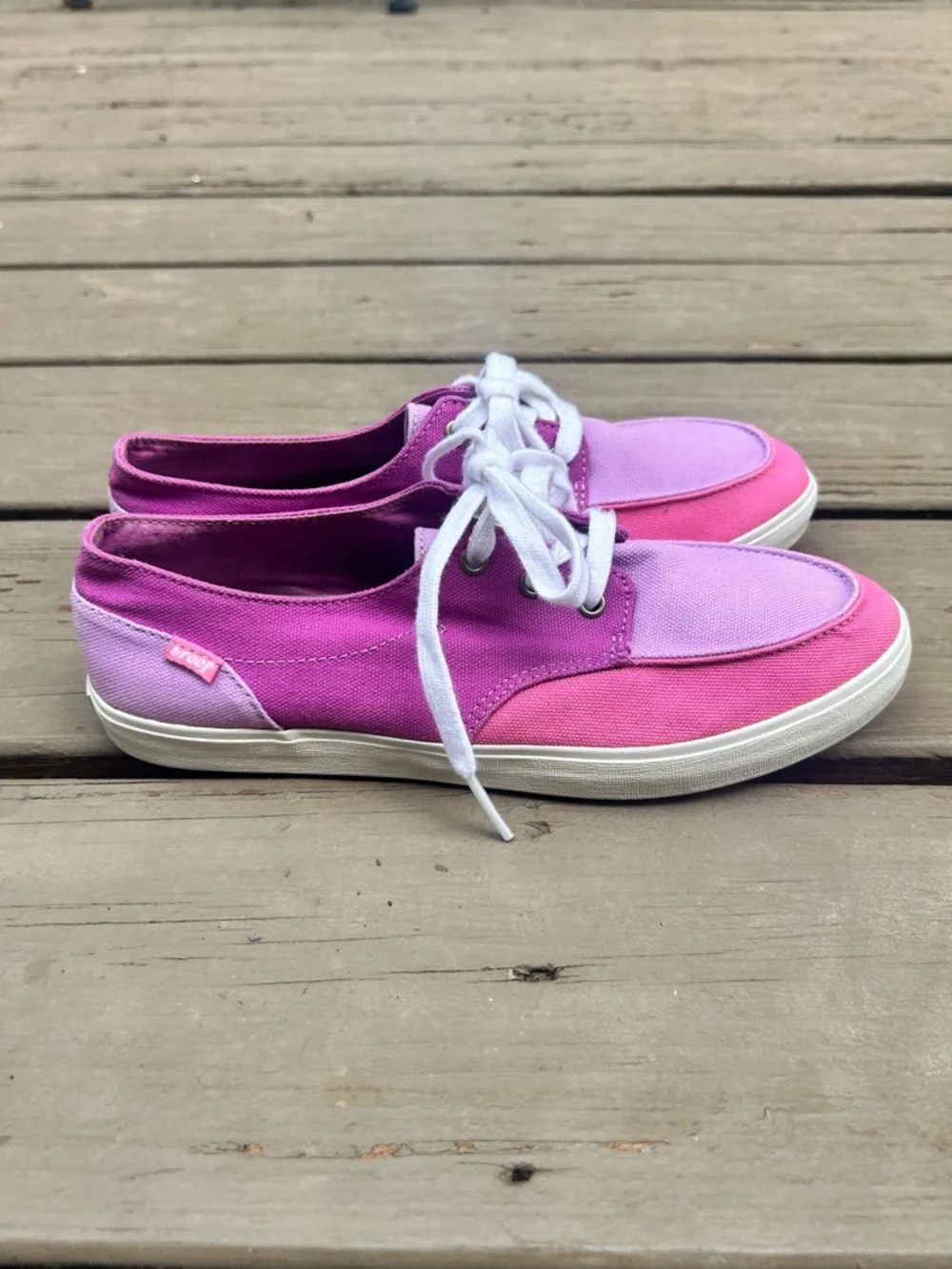 REEF Deckhand 2 Canvas Boat Sneakers Lavender/Purple/Pink  Size US 8.5 / EU 39